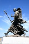 Statue du moine-pélerin Xuanzang à l’entrée du site